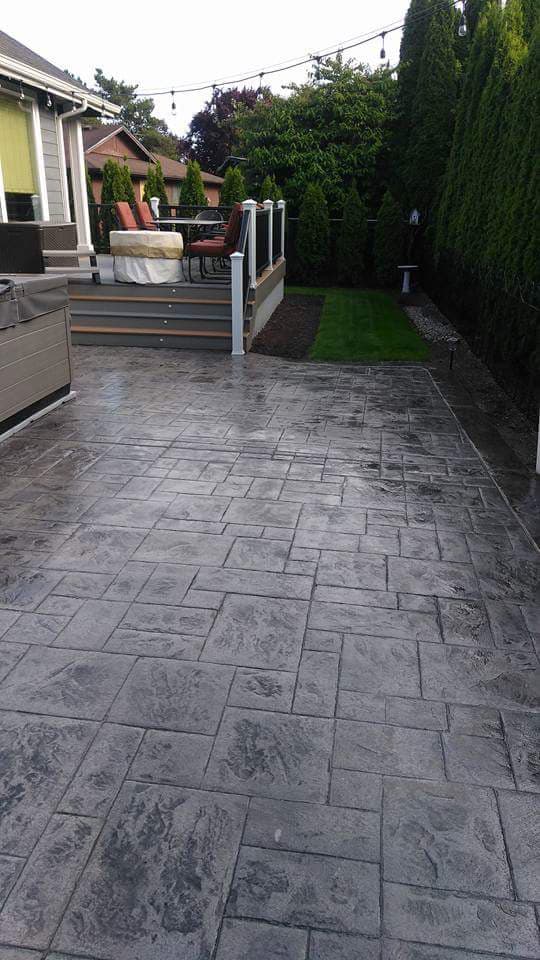 Pool Decks in Central District